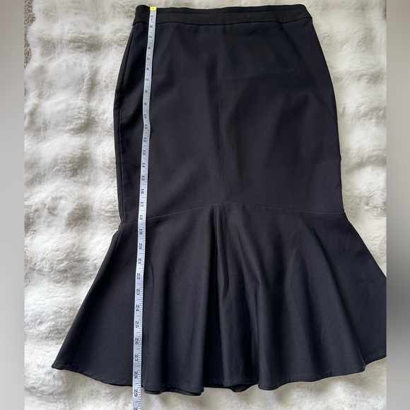 Tahari Black Stretch Flared Midi Pencil Skirt - Picture 6 of 7